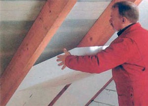 Izolarea termică a acoperișului într-o casă privată cu propriile mâini Cursul de lucru cu fotografii și clipuri video