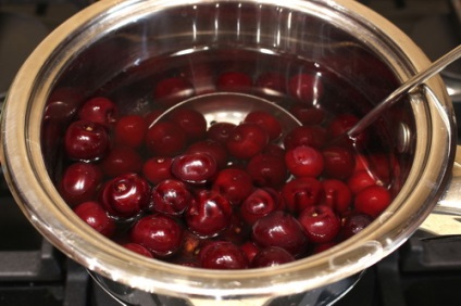 Cherry mousse - lépésről lépésre receptet fotókkal, desszertekkel