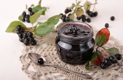 Deliciosuri delicioase pentru iarna de la chokeberry negru