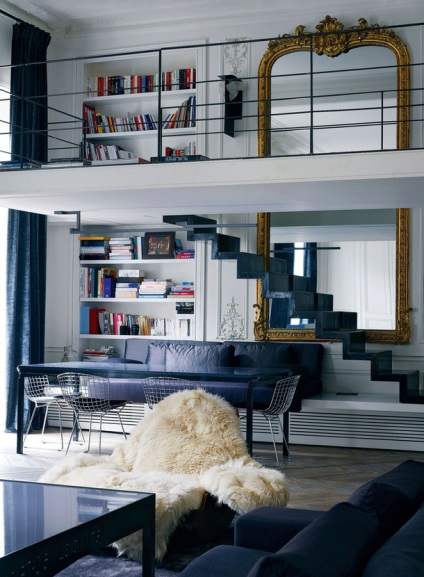 Oglinda ca un element important al unui design unic în interiorul modern al apartamentului dvs. - fotografie,