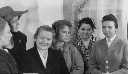 Soția lui Hrușciov Nikita biografie, istorie și fapte interesante