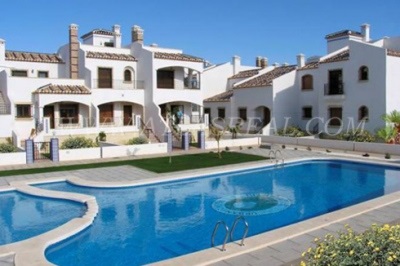 Stele și proprietățile imobile din Spania