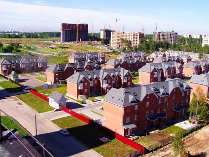 Alexander spoonin mi a townhouses, árnyalatok és az alapvető hiba az orosz fejlesztők - minősítés