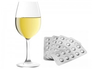 Alcool după antibioticele de Unidox dizolvate, disponibile în legătură cu medicamentul