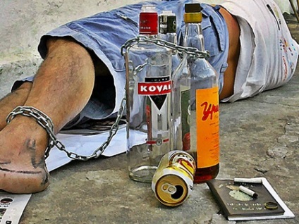 Az alkohol mérgező az emberi test számára bármilyen adagban