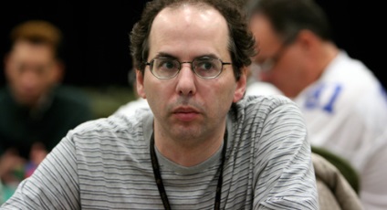 Allen Kessler (allen kessler) este un jucător profesionist de poker, ak