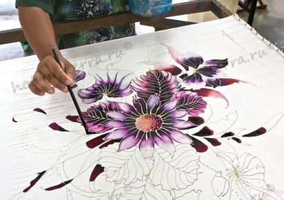 Batik festészet technikája kezdőknek a mesterkurzusban