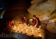 Buddhist stupa - sensul unui simbol - totul despre India