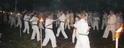 Școala pentru copii și tineret Karate Kyokushinkai - luptător - tabără de țară în vara anului 2008