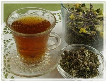 Pentru tratamentul bolilor care se folosesc ceaiul din plante medicinale