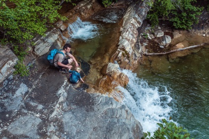 Valea raului zhane, dolmens și cascade - fotografie, hartă, descriere