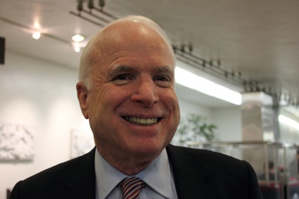 John McCain în captivitate în eroul sau trădătorul din Vietnam, vietnamez