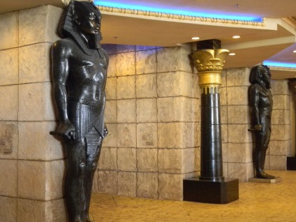 Egyiptomi stílus a belső térben