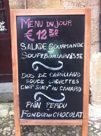 Unde și cum să luați masa de prânz în Franța