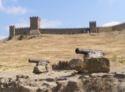 Cetatea genoese (zander) istorie, fotografii, fapte