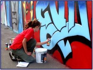 Graffiti hobby, arta sau vandalism atelier de bucurie
