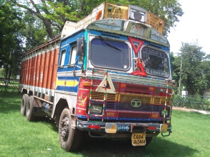 Istoria brandului tata - camion auto