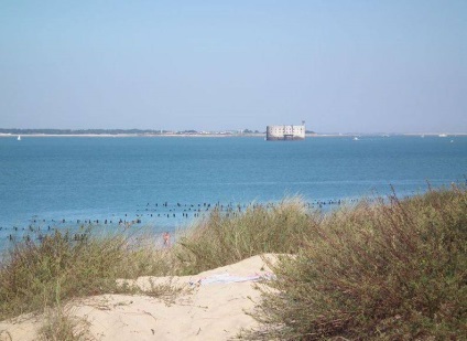 Cum a fost construit Fortul Boyard (20 de fotografii)