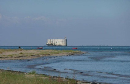 Cum a fost construit Fortul Boyard (20 de fotografii)