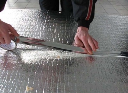 Cum să izolați corespunzător podeaua din apartament cu propriile mâini