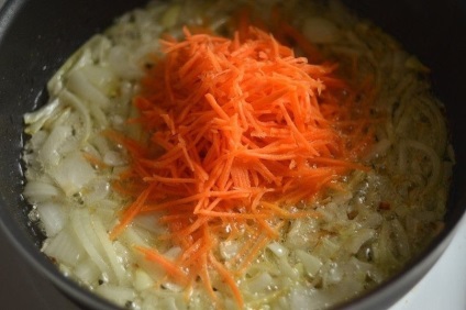 Cum să gătești gulaș de pui - rețetă, ingrediente și fotografii