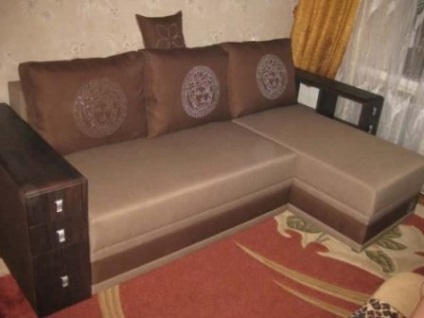 Hogyan válasszon egy kanapét egy kis (kis) szobában