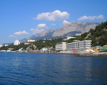 Crimeea, un sanatoriu cu o piscină cu apă de mare denumirea, procedura