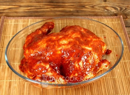 Csirke teljesen a sütőben - recept egy lépésről-lépésre ízletes és rozsdás csirke