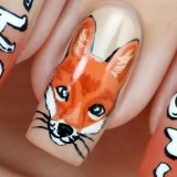 Chanterelle on nails (idei de design foto)