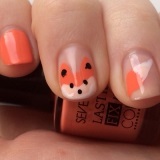 Chanterelle on nails (idei de design foto)