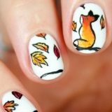 Chanterelle on nails (idei de design foto)