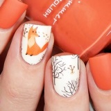 Chanterelle on nails (idei de design foto)