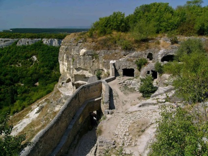 Mangup-kale, eski-kermen, orașele de peșteri din Bakhchisaray