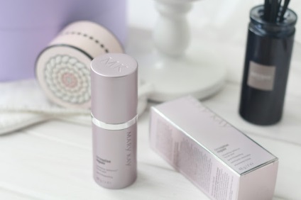 Mary Kay se confruntă cu peeling care dezvăluie strălucirea față de semnele vizibile ale îmbătrânirii, un l i n d i a r y