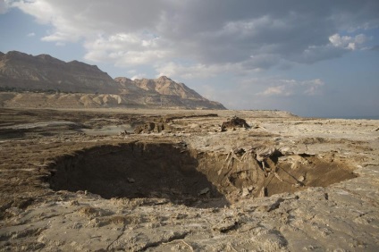 Marea Moartă în Israel, dar înșelăciune cu marea