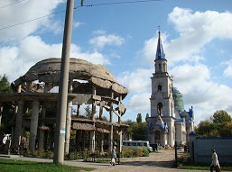 A Szent Equal-to-the-Apostol templomának helyszíne Vladimir nagyherceg