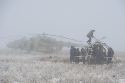 Вони першими зустрічають космонавтів