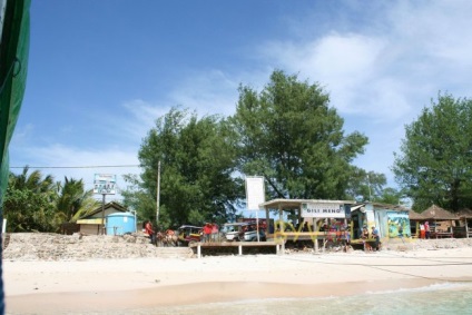 Insulele gili în Indonezia, descrierea odihnei pe gili, vârful și fotografia turistului