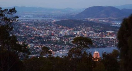 Insula Tasmaniei, restul pe insule