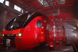 Trenurile de tren care vor ocoli Ucraina vor fi permise în toamnă - ziarul rus