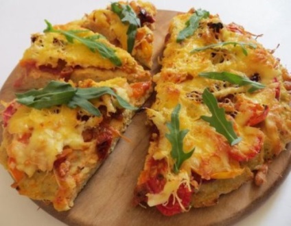 Pizza ínyenc tészta nélkül eredeti receptek készítéséhez