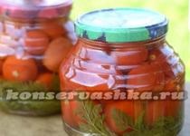 Tomate cu vârfuri de morcov pentru iarnă, rețetă pentru borcan de 1 litru