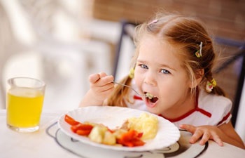 A megfelelő táplálkozás a gyermekek számára