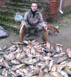 Pescarii au prins pește pentru momeală interzisă