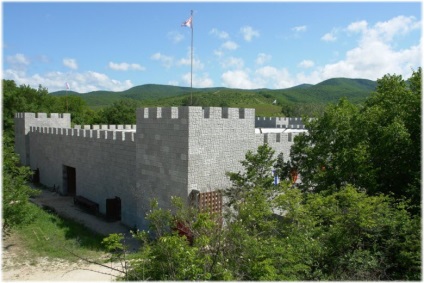 Knight's castle 