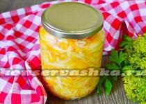 Salata pentru iarnă din conopidă cu legume