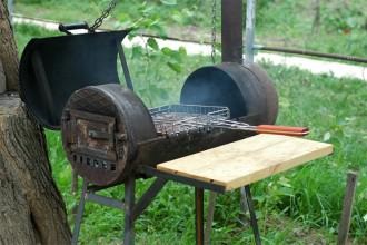 Brazier de casa dintr-un cilindru de gaz, locomotiva cu brazier-abur