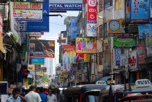 Cumpărături în deliciile a ceea ce și unde să cumpere în capitala indiană, idei de călătorie