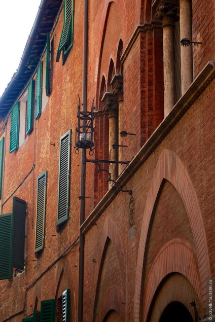 Siena ca un simbol al Toscanei, un sfat de la un pavel turistic