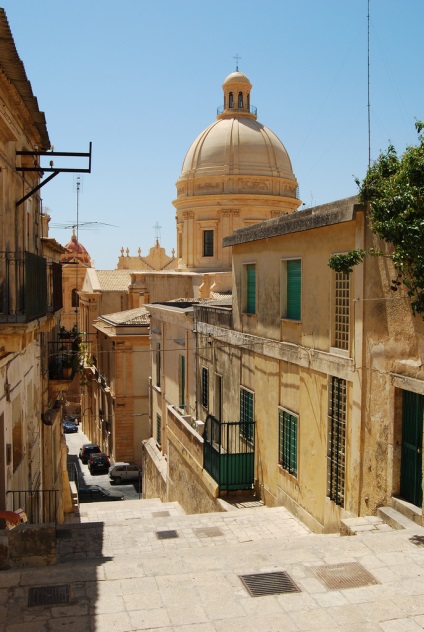 Sicilia, ghid turistic și rutier, turist